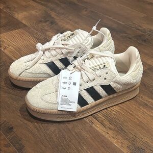 NWT Adidas Samba suede sneakers